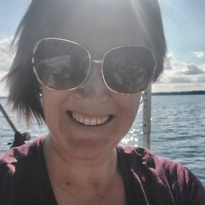 Meet your Posher, Janelle